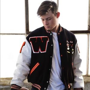 Meet your Posher, Brett